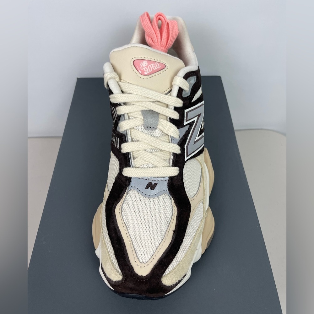 New Balance Men’s Sandstone Brown White 9060 Athletic Y2K Inspired Sneakers‎ - Picture 9 of 12